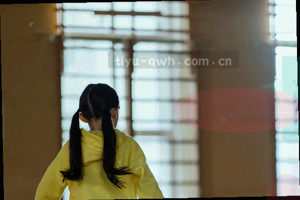 手机下载和订阅的操作流程示意图
